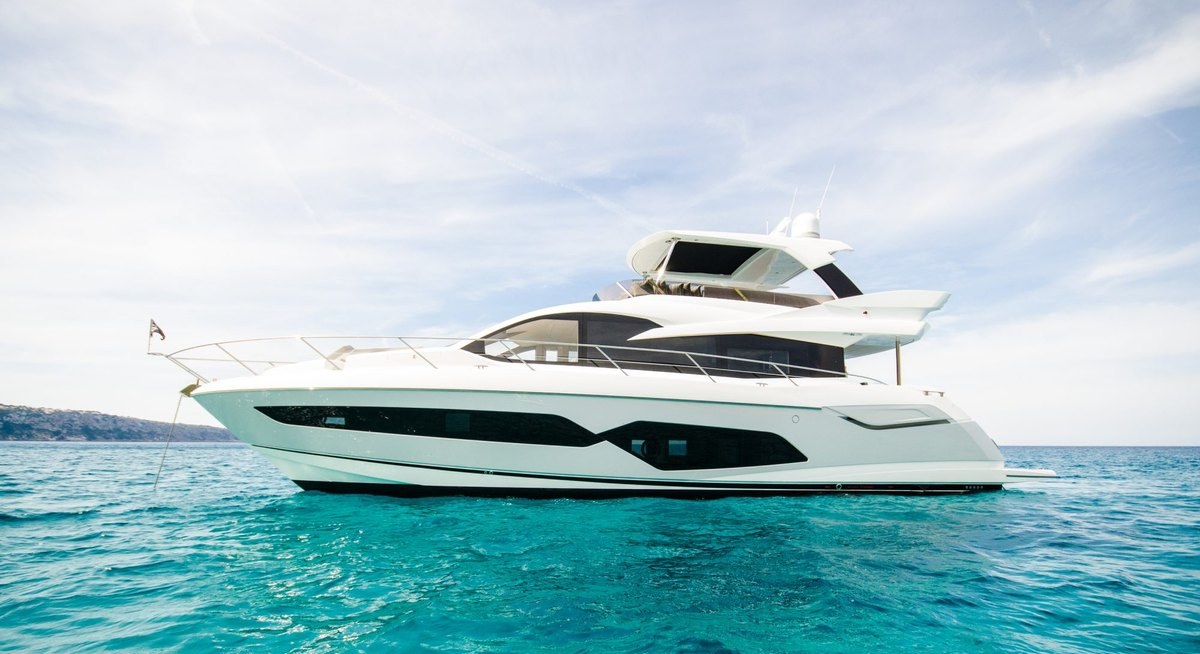 ADRIANO yacht charter 1
