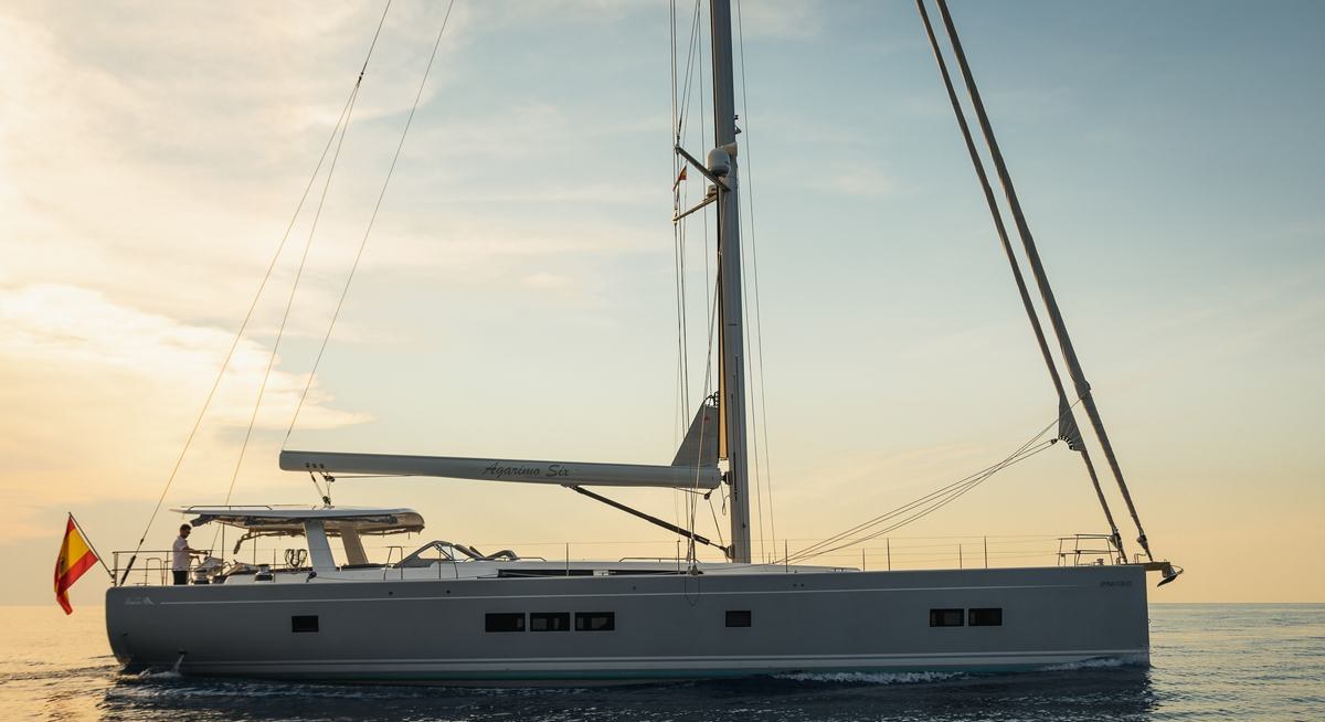 AGARIMO SIX yacht charter 1