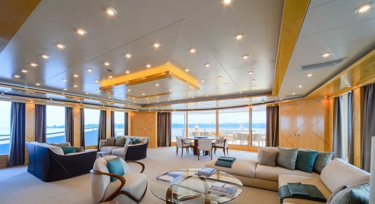 AHS yacht charter 3