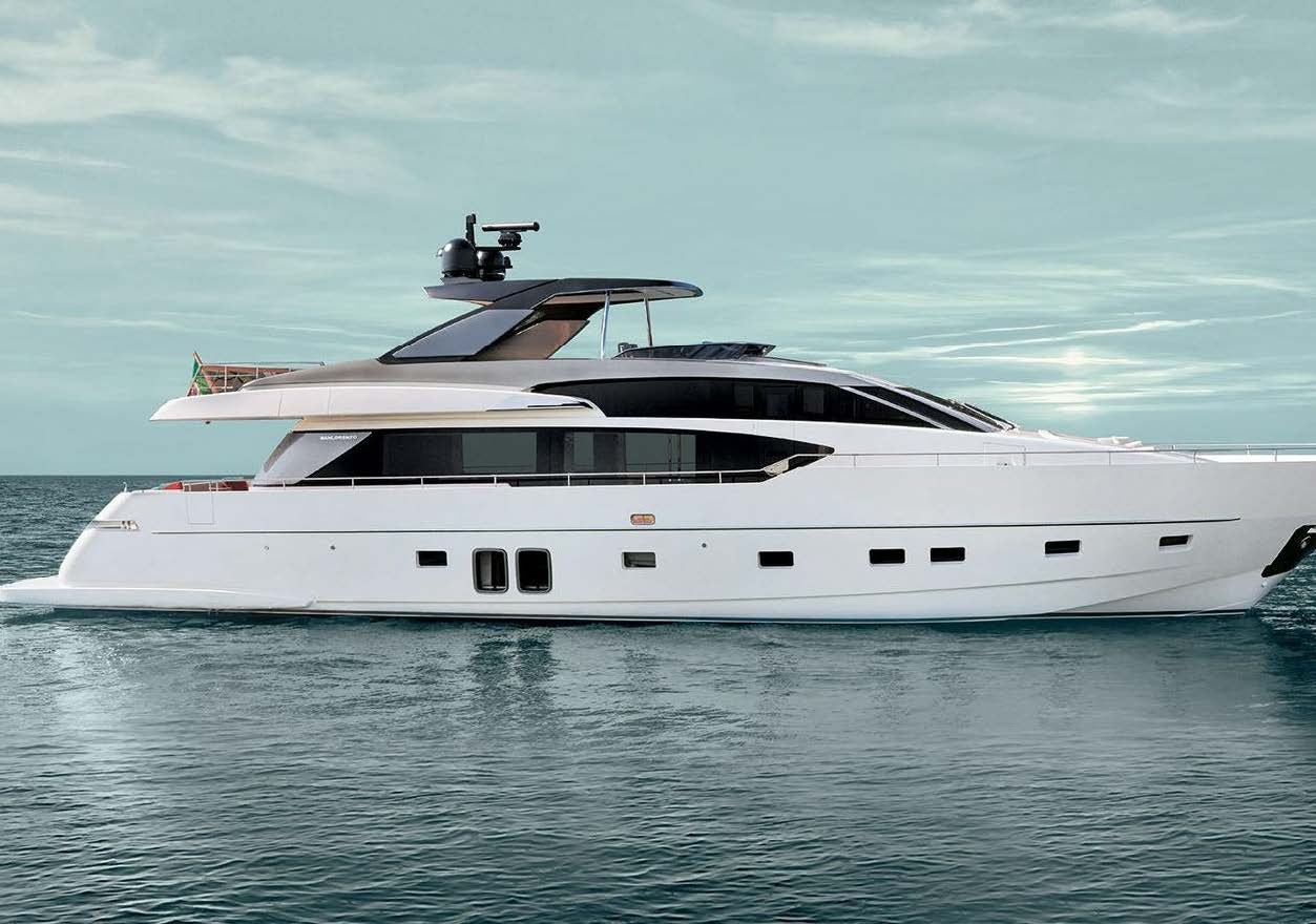 AKASTI yacht charter 1