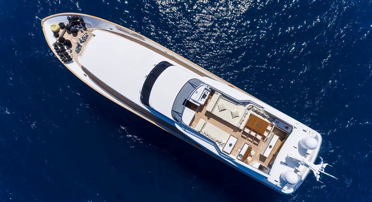 ALEXIA yacht charter 5