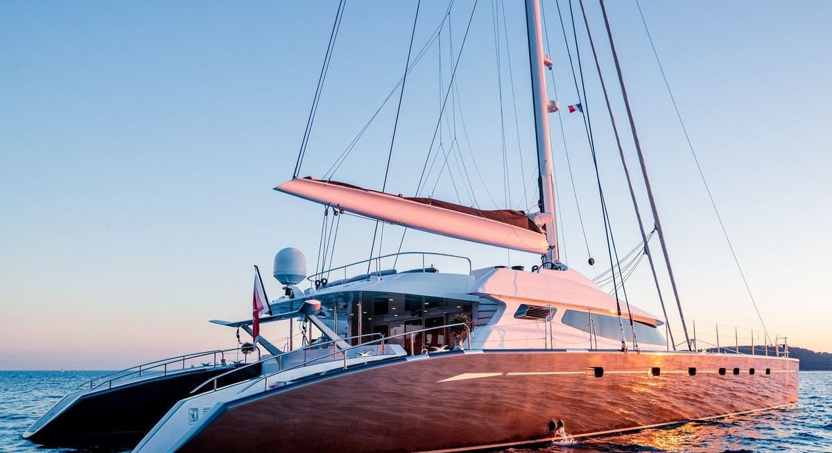 ALLURES yacht charter 5