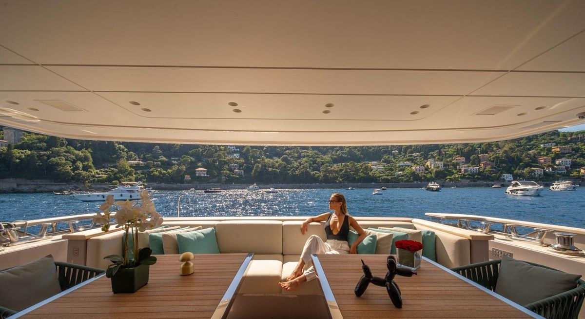 AM yacht charter 4