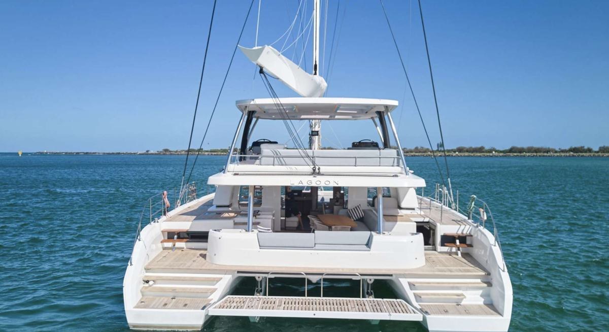 AMAREA yacht charter 5