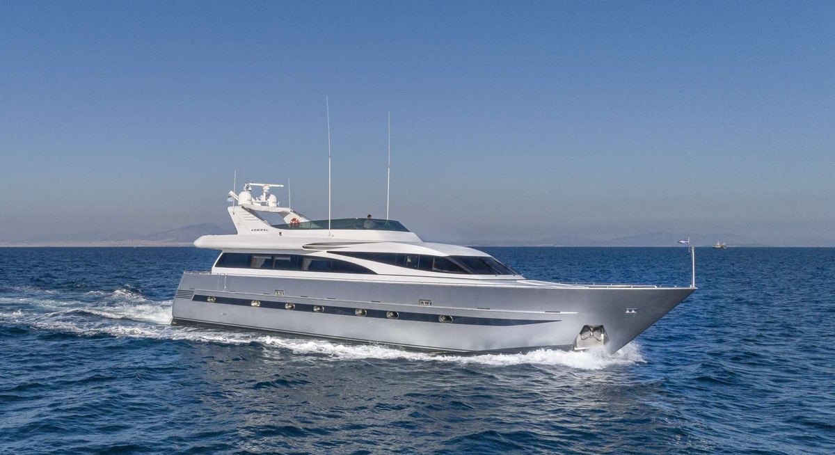 Yacht charter ANDILIS YACHT CHARTER