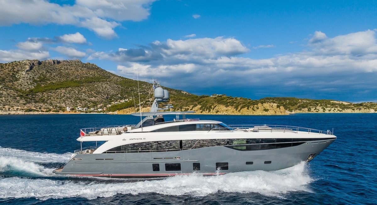 ANTHEYA III YACHT CHARTER yacht charter