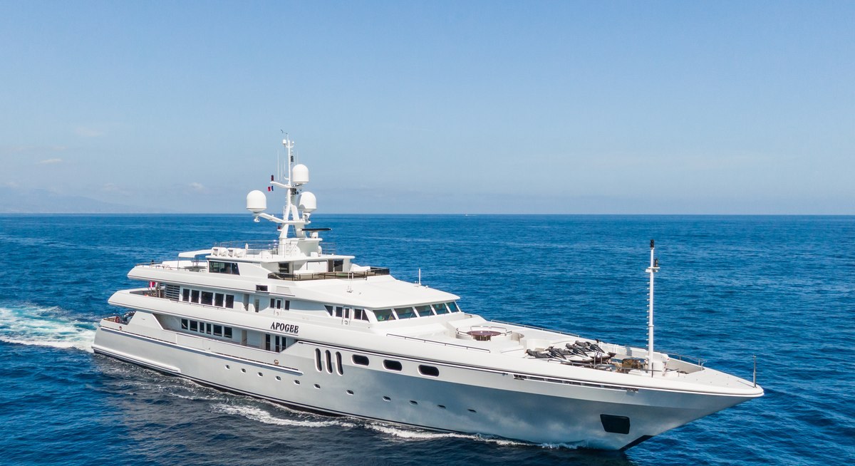 تأجير يخت APOGEE YACHT CHARTER
