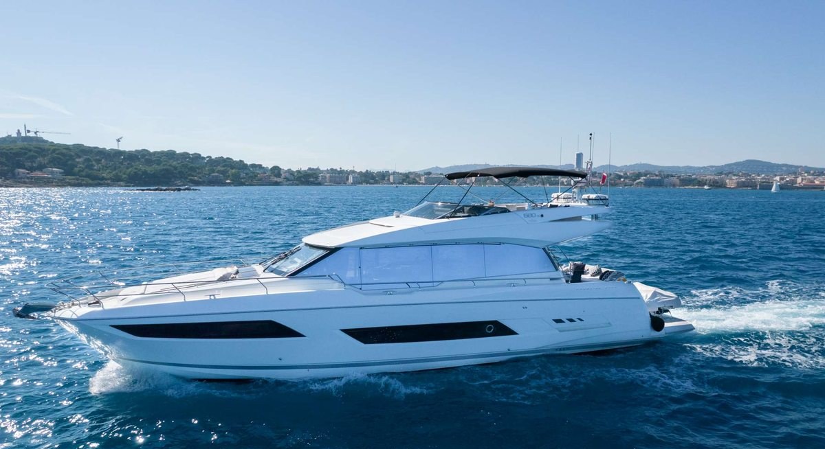 APOLLONIA yacht charter 1