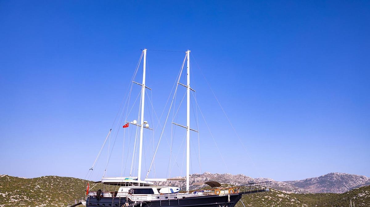 AQUA BELLA YACHT CHARTER yacht charter