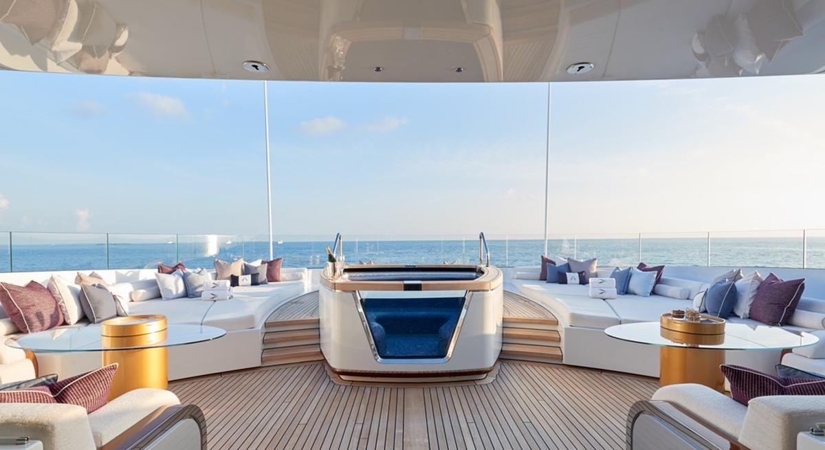 ARROW yacht charter 2