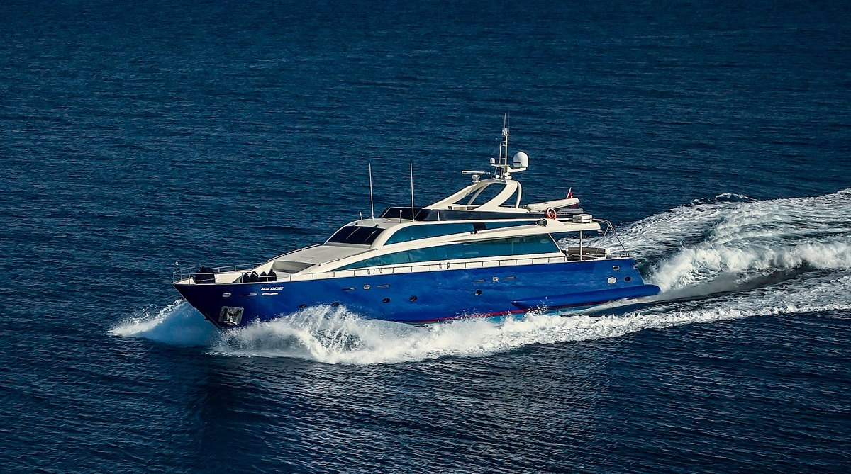 ARZU'S DESIRE yacht charter 1