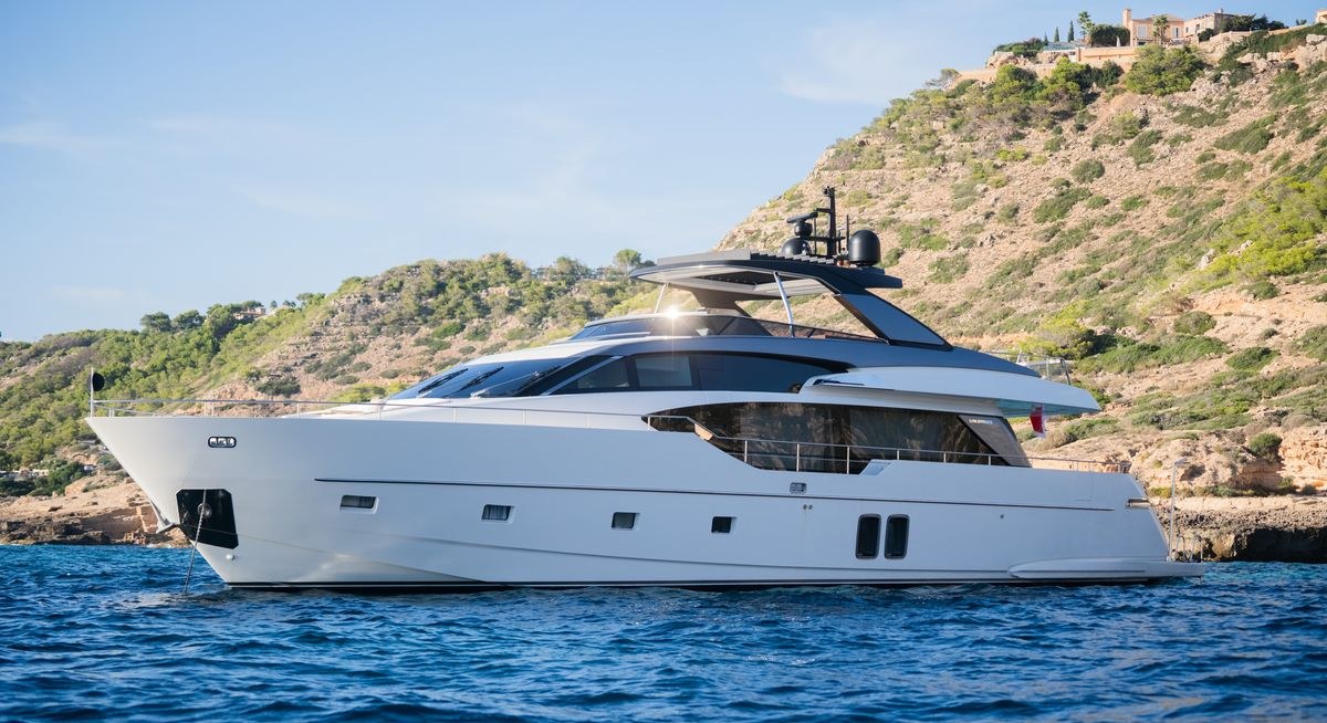 ASTRIMARE II yacht charter 1