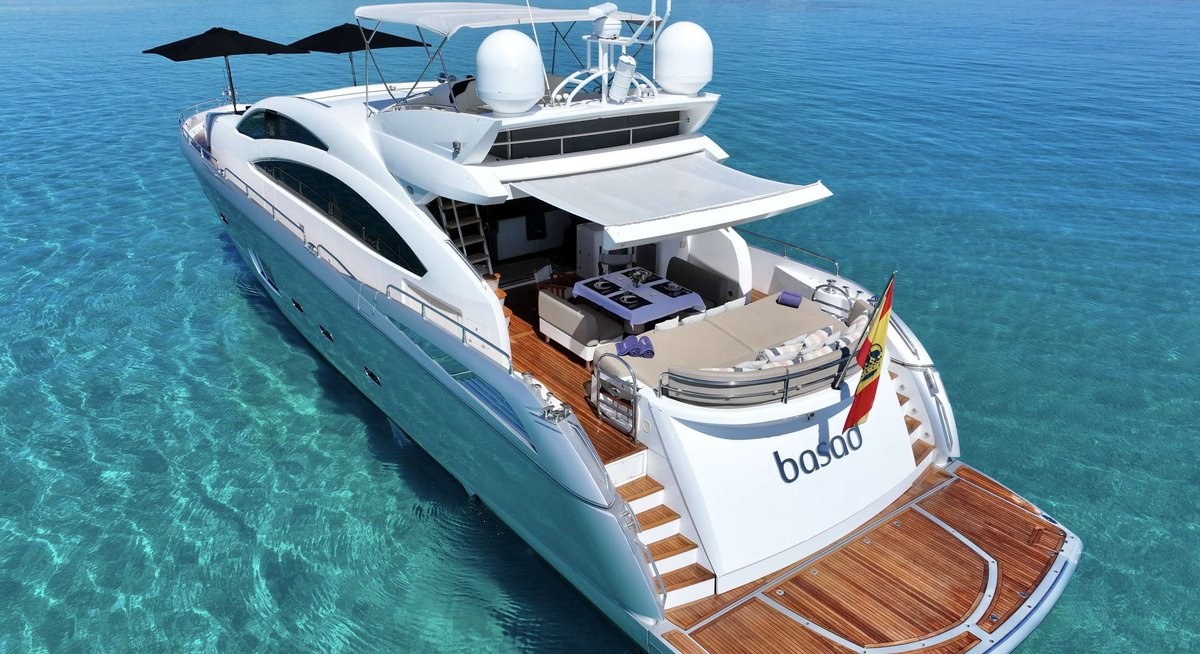 BASAD yacht charter 5