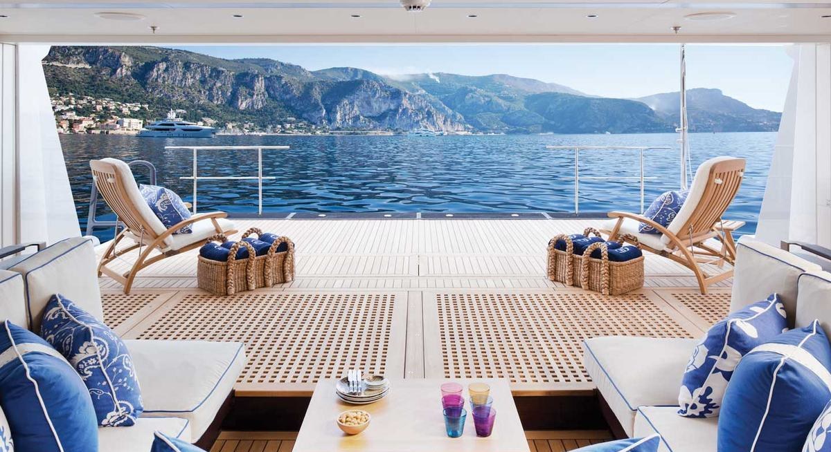 BATON ROUGE yacht charter 1