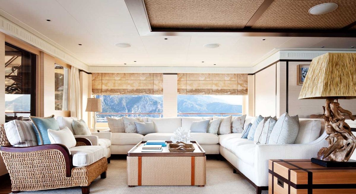 BATON ROUGE yacht charter 3