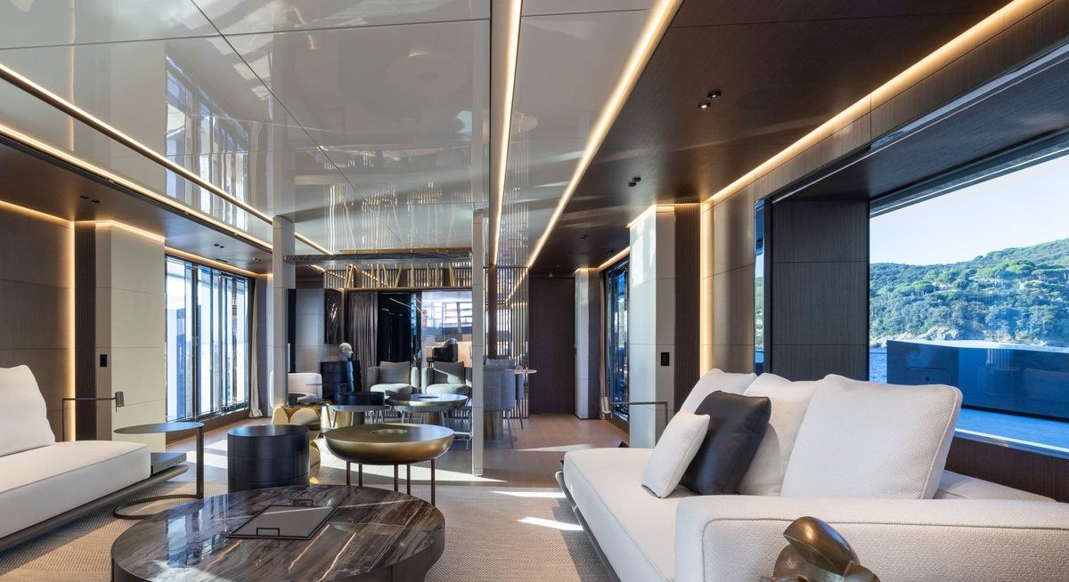 BEL1 yacht charter 5