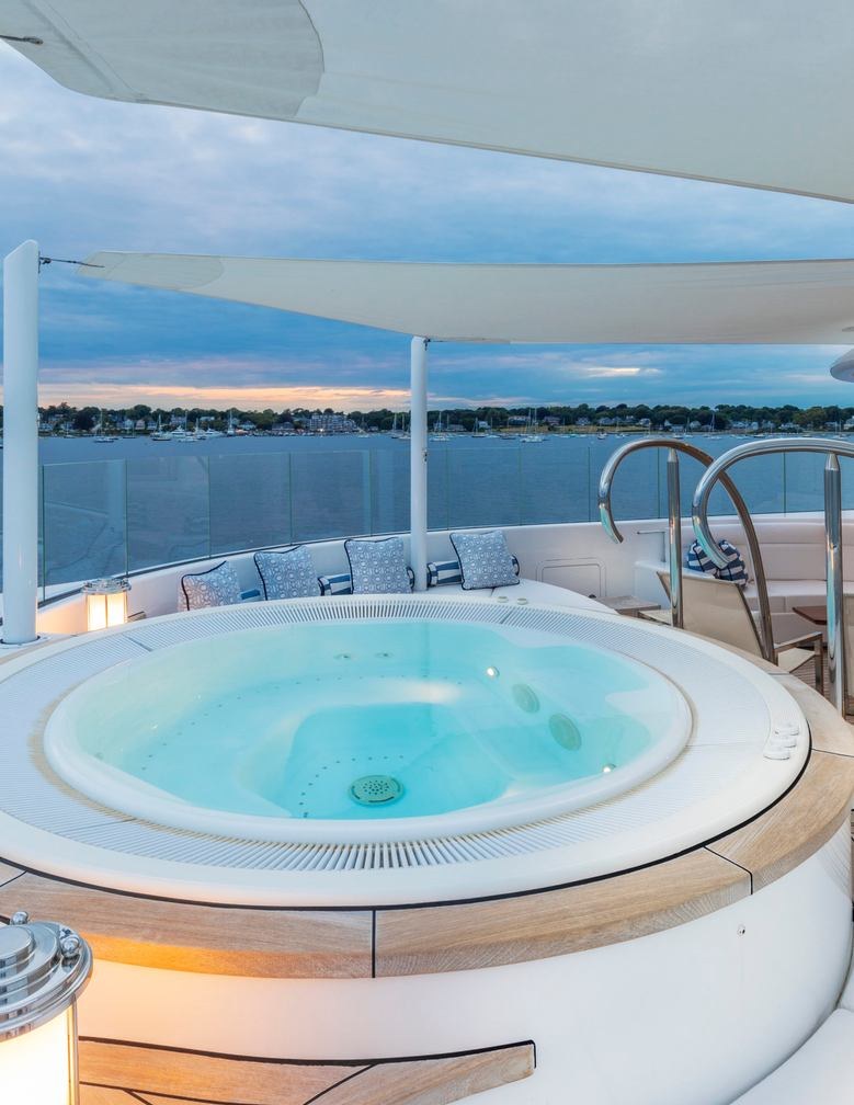 BELLA VITA yacht charter 2