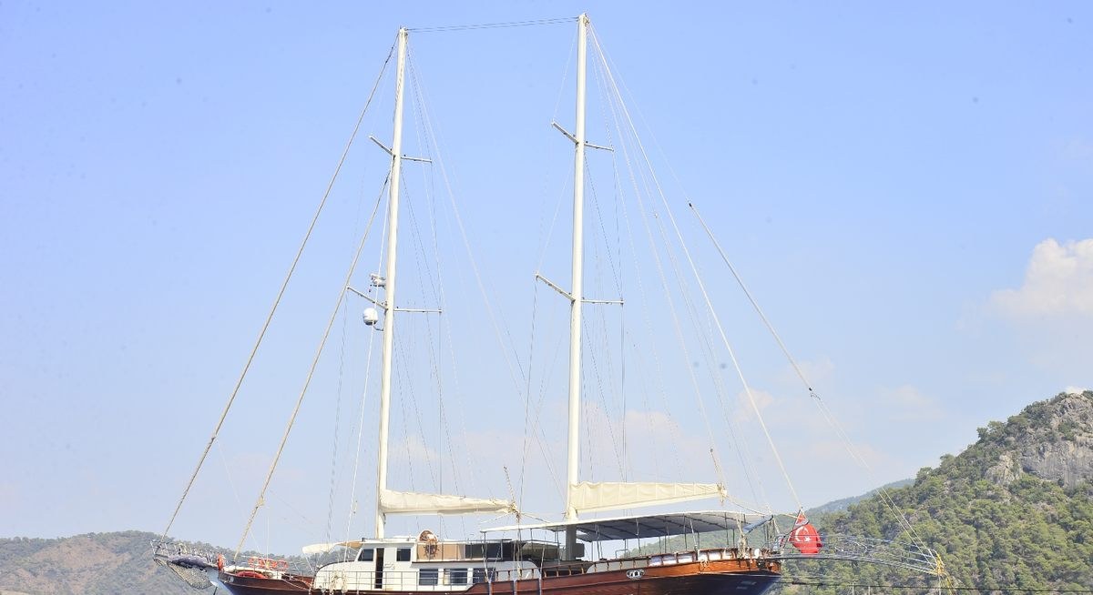 Yacht charter BERRAK SU YACHT CHARTER