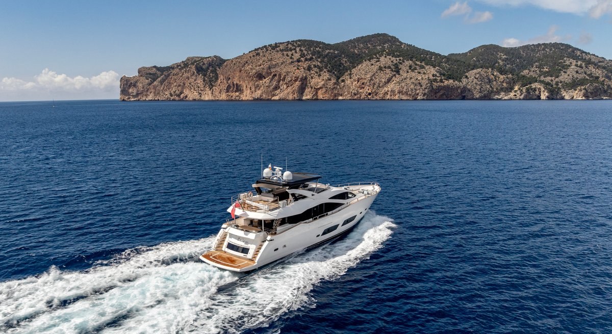 BEST OF ME yacht charter 5