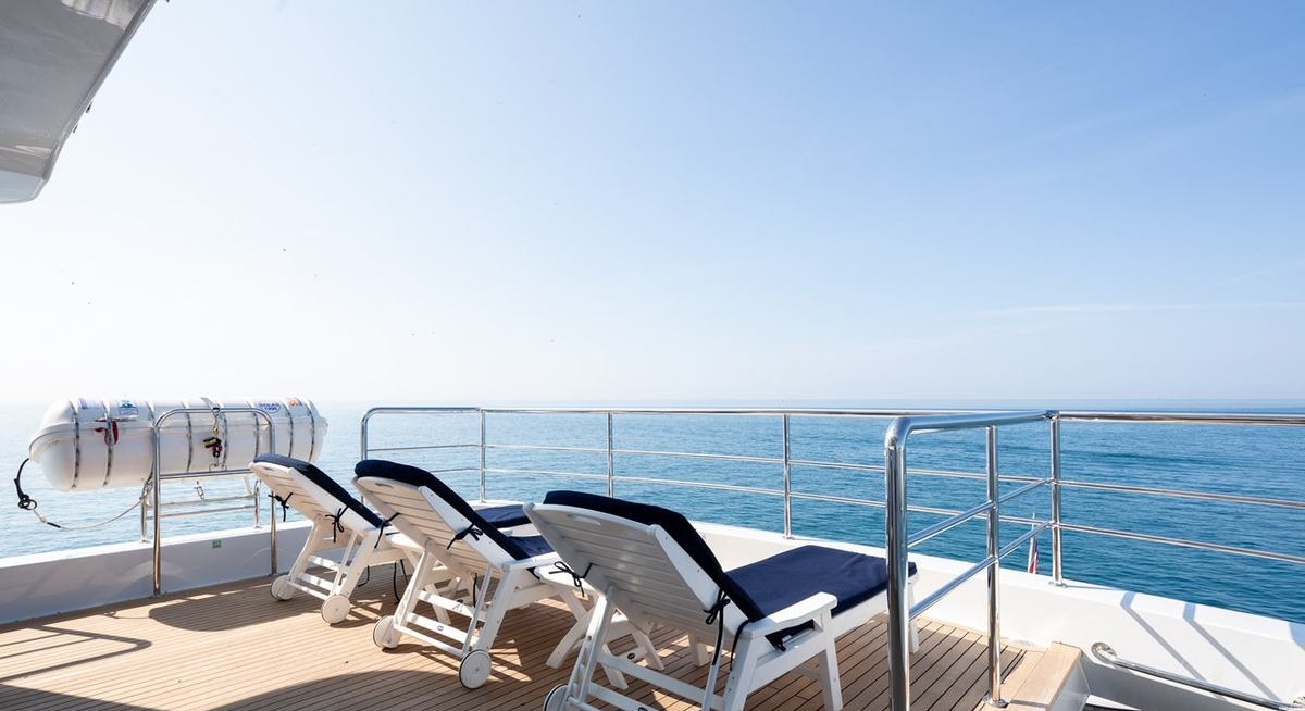 BEYOND CAPRICORN yacht charter 3