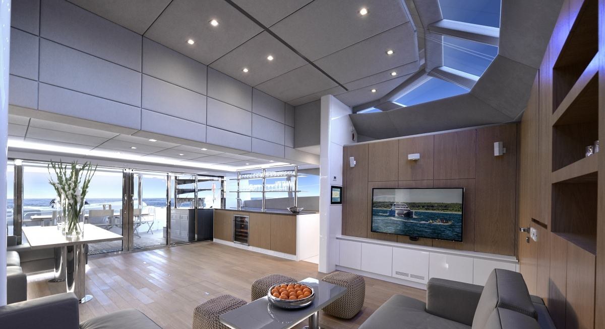 BLUE BELLY yacht charter 4