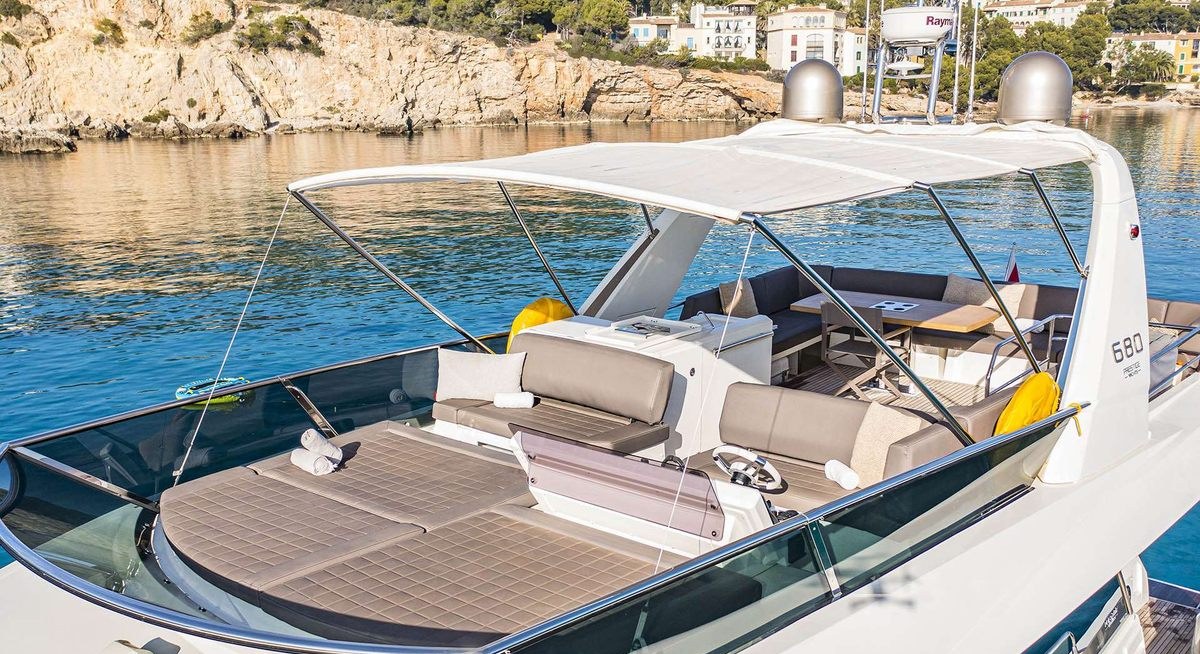 BLUE M yacht charter 2