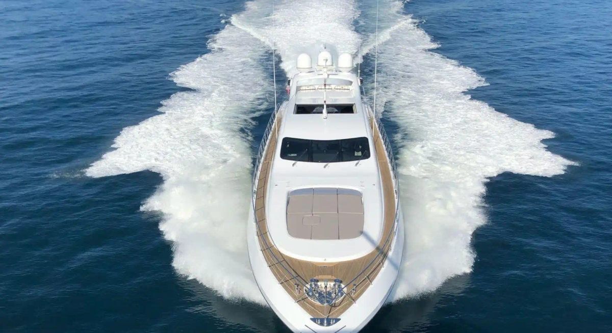 BO yacht charter 2