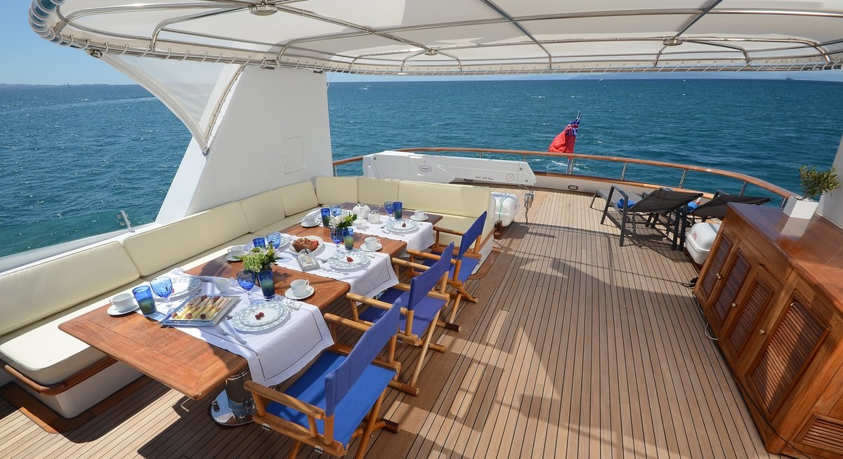 CAMELLIA I yacht charter 4