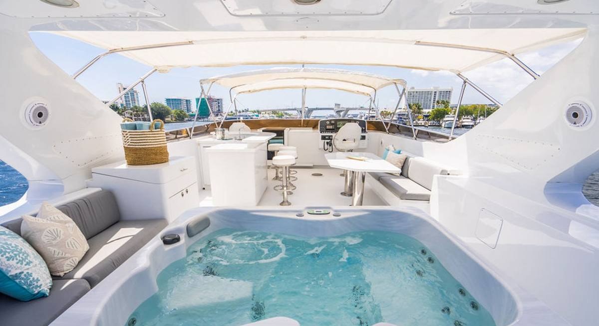 CARPE DIEM yacht charter 2