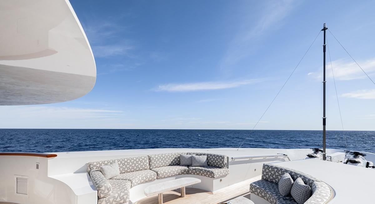 CARPE DIEM yacht charter 2