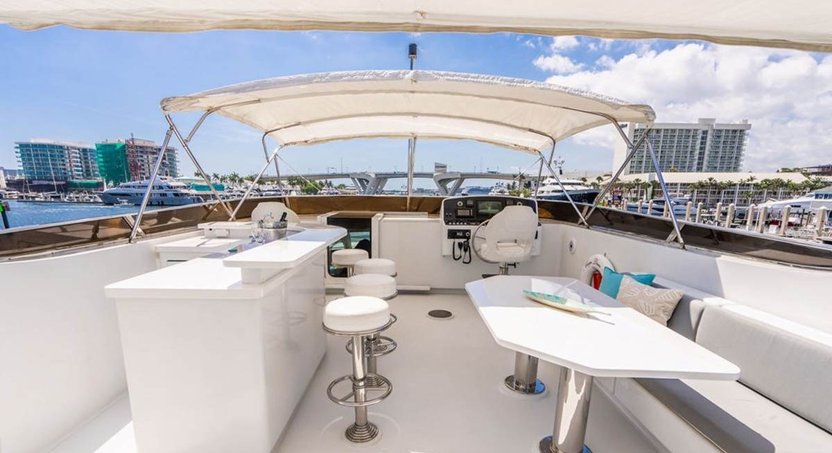 CARPE DIEM yacht charter 3