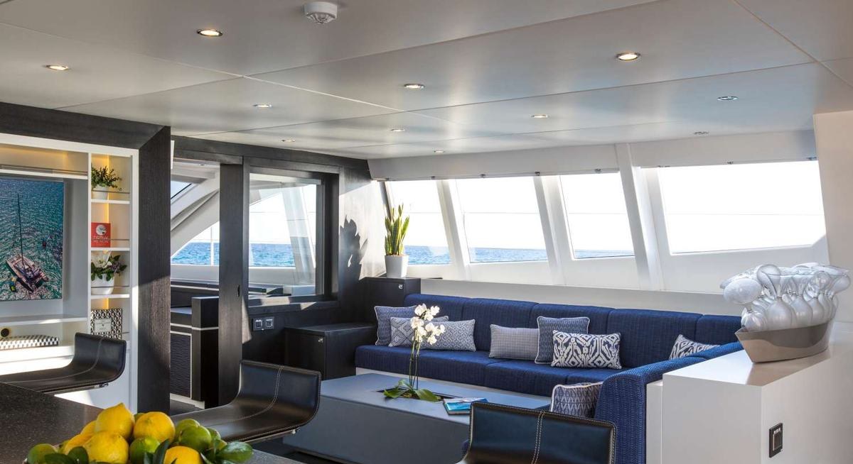 CARTOUCHE yacht charter 5