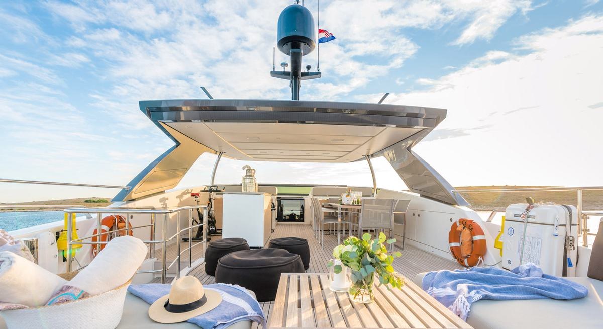 CASA yacht charter 2