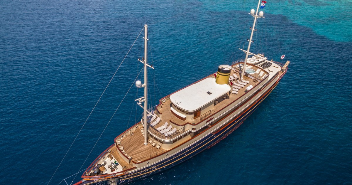 CASABLANCA yacht charter 5