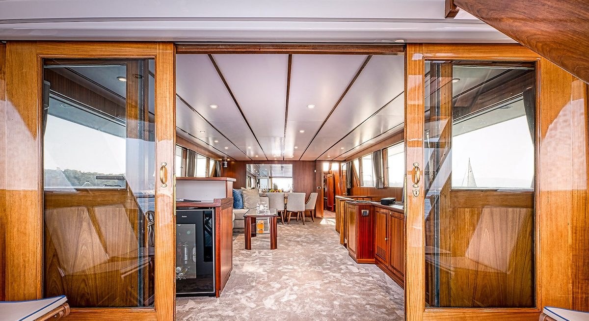 CHANTELLA yacht charter 1