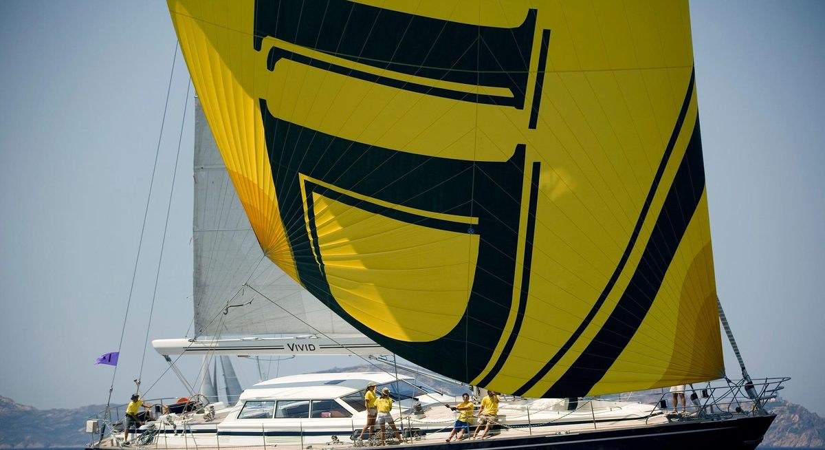 CHARLATAN yacht charter 1