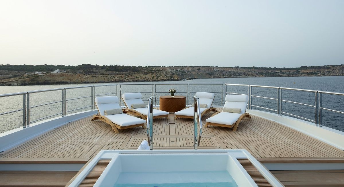COME TOGETHER yacht charter 2