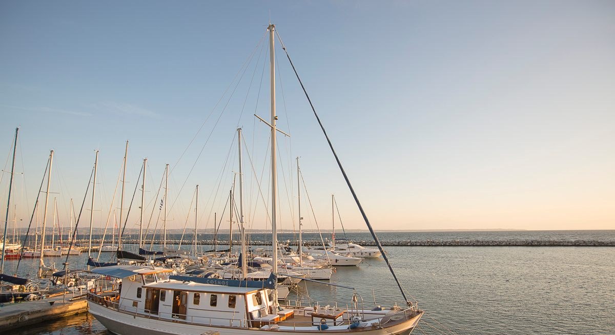 COSMOS yacht charter 1