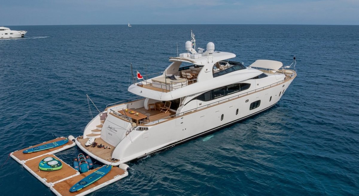 DADDY'S DREAM 888 yacht charter 5