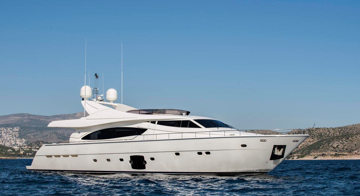 تأجير يخت DAY OFF YACHT CHARTER