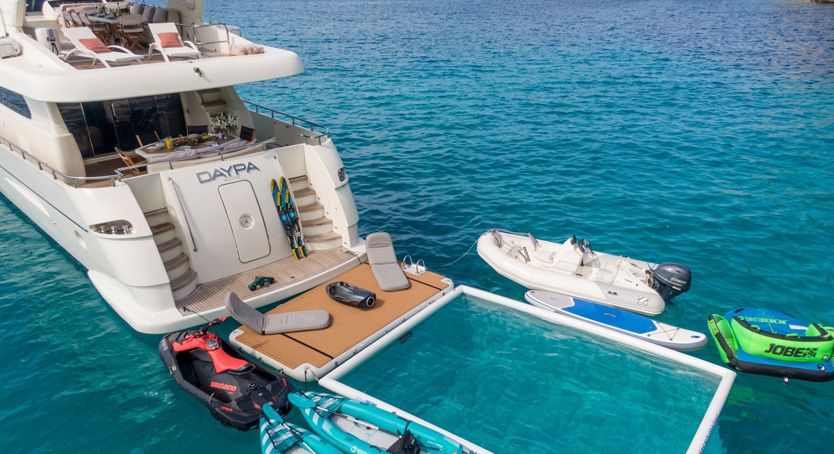 DAYPA yacht charter 5