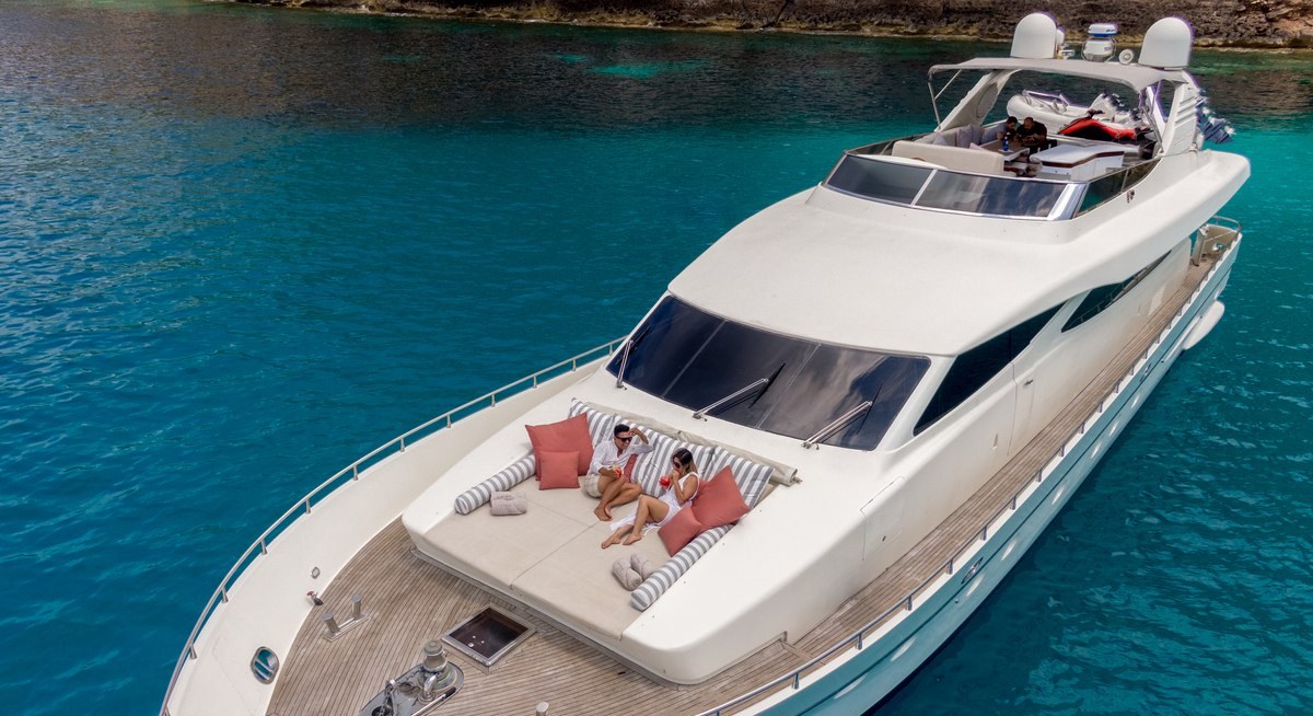 تأجير يخت DAYPA YACHT CHARTER