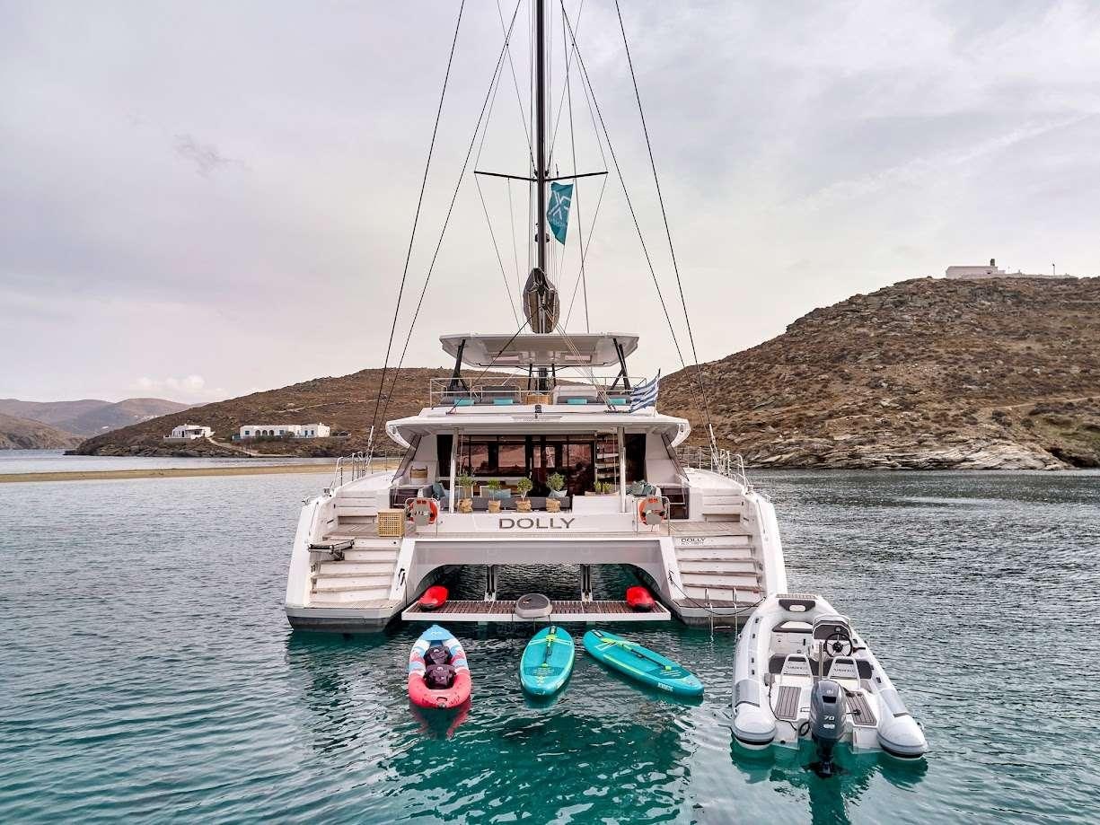 DOLLY YACHT CHARTER yacht charter