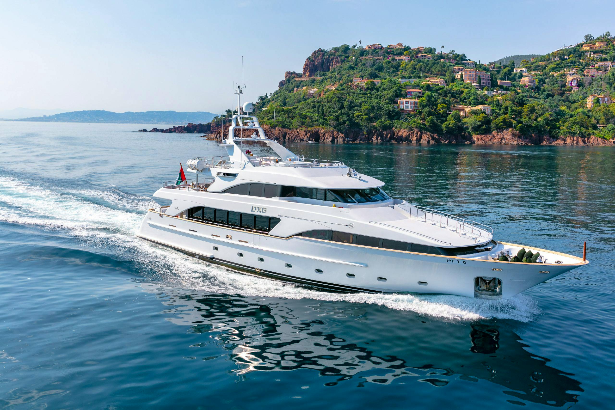 DXB YACHT CHARTER yacht charter