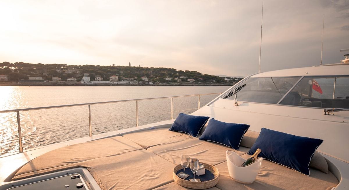 ELLERY A yacht charter 2