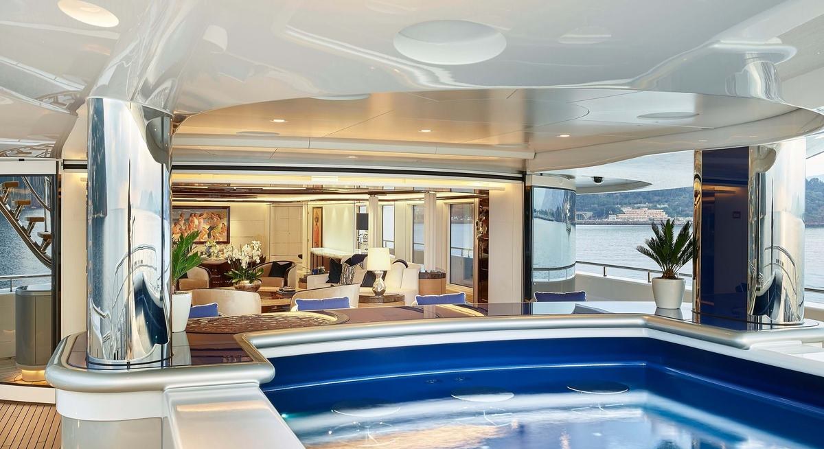 EXCELLENCE yacht charter 4