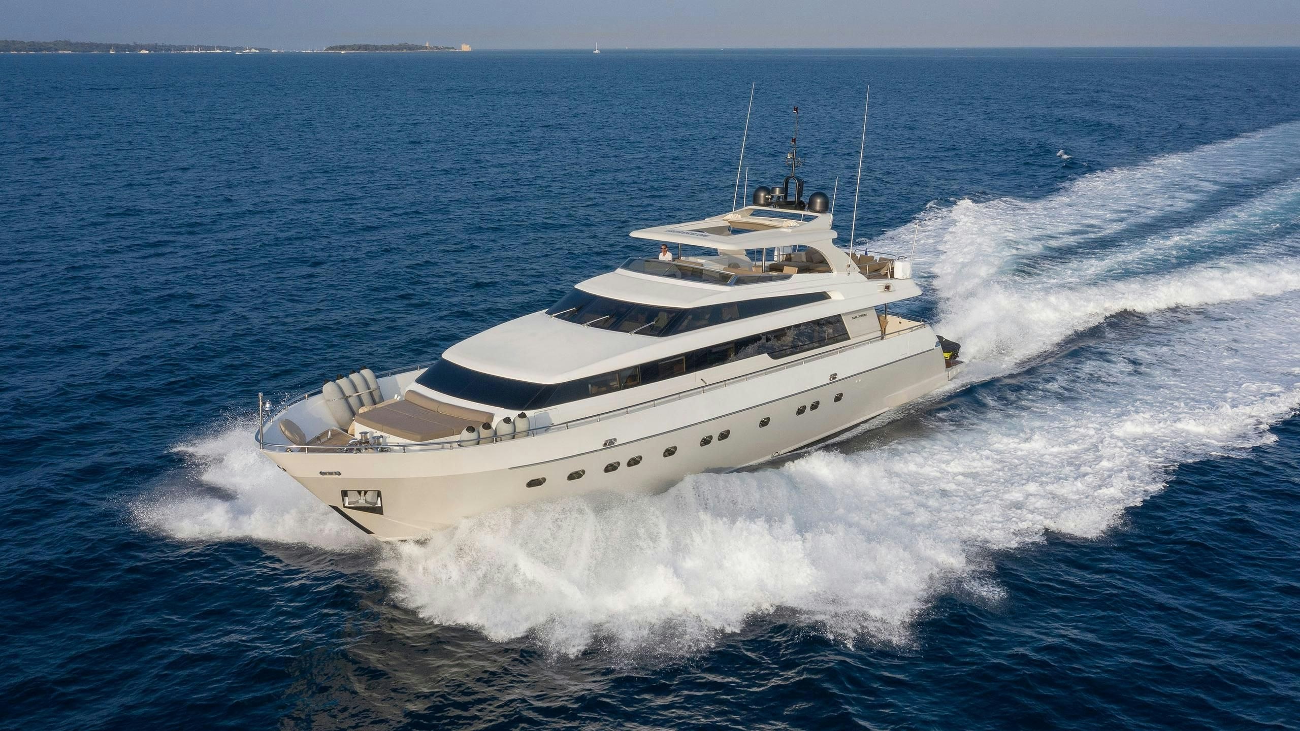 FASTER YACHT CHARTER yacht charter