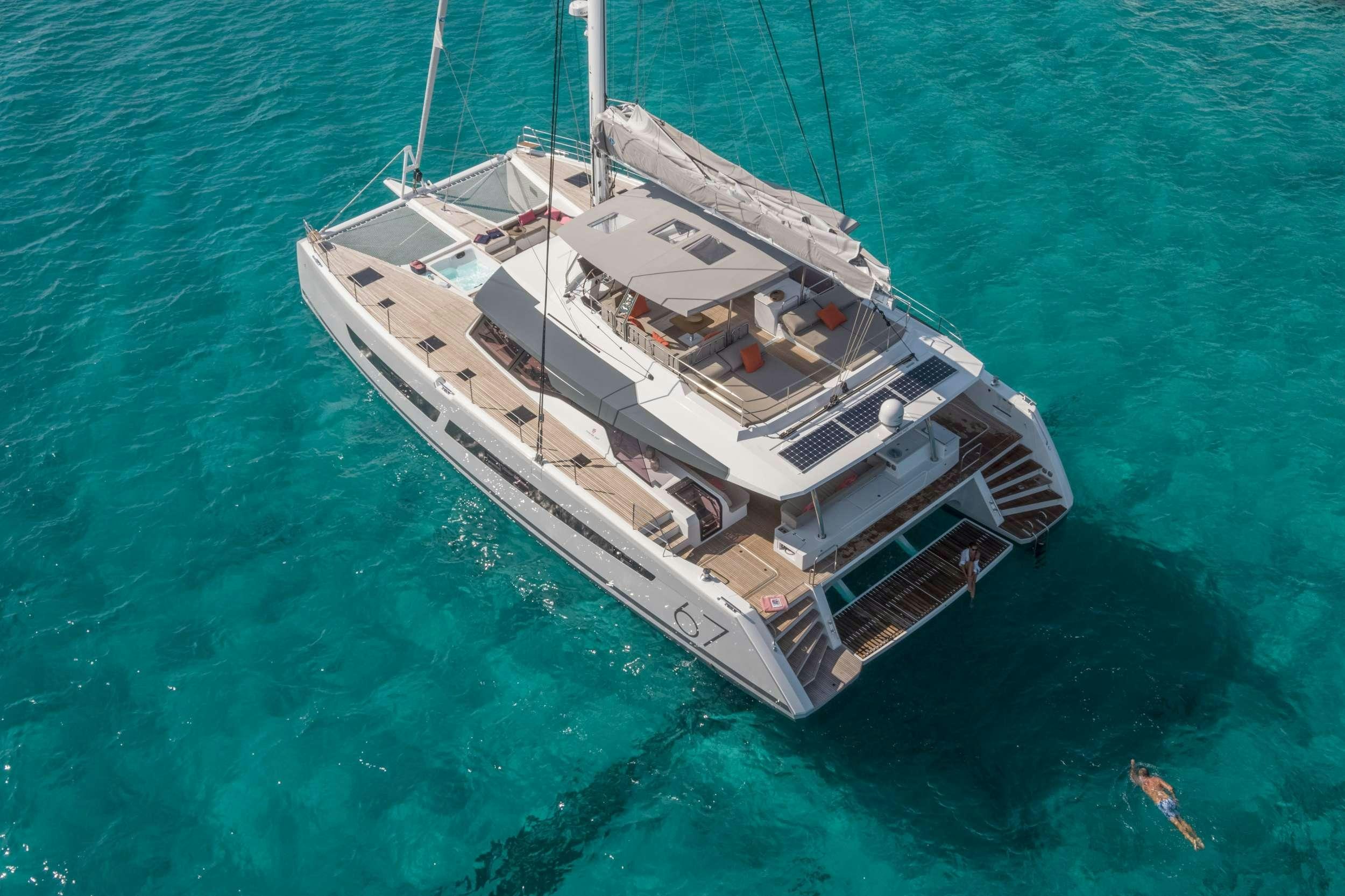 FLORAMYE yacht charter 1