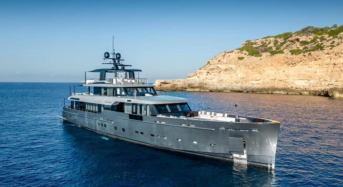FOREVER yacht charter 1