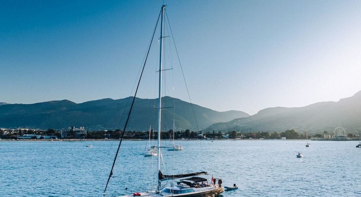 FREE AT LAST yacht charter 1
